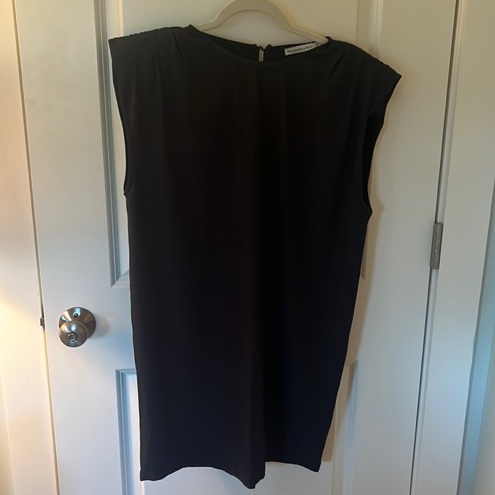 Abercrombie dress with shoulder pads